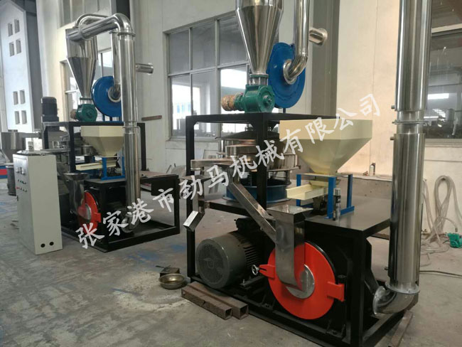 影響PE磨粉機(jī)市場發(fā)展的因素